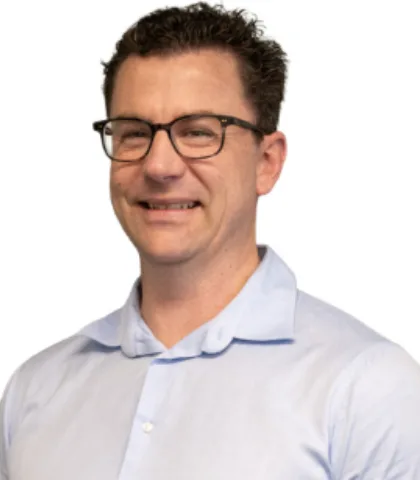 Dr Toby Ekins